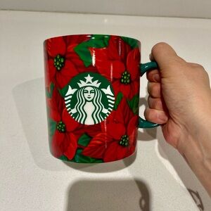 STARBUCKS Huge 26oz RARE COFFEE mug Christmas red green poinsettias  2020 design
